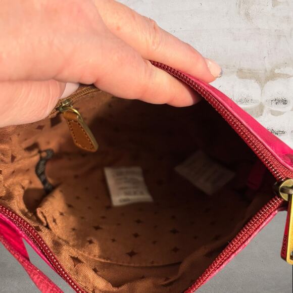 Fossil NWT Leather Ruby Wine Explorer Mini Crossbody Bag - Picture 7 of 7
